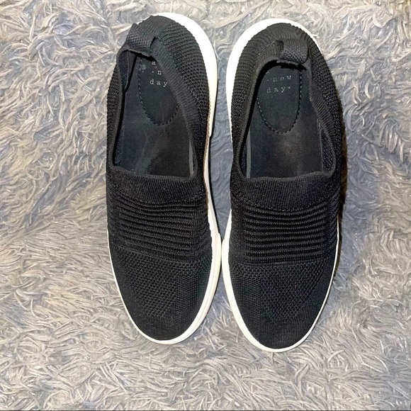 A New Day Carina Knit Snickers - Picture 2 of 7